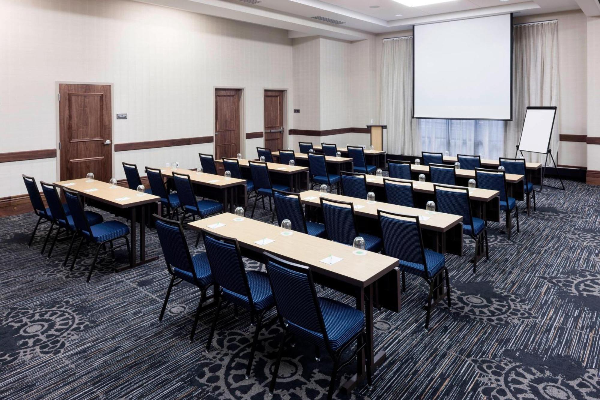 Residence Inn By Marriott Richmond Downtown Екстер'єр фото