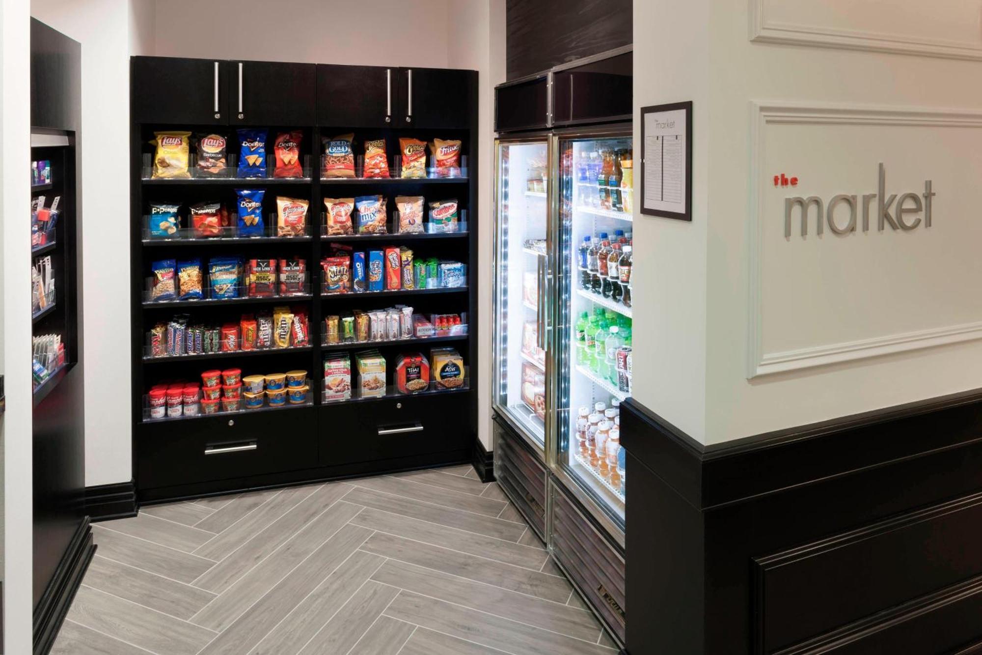 Residence Inn By Marriott Richmond Downtown Екстер'єр фото