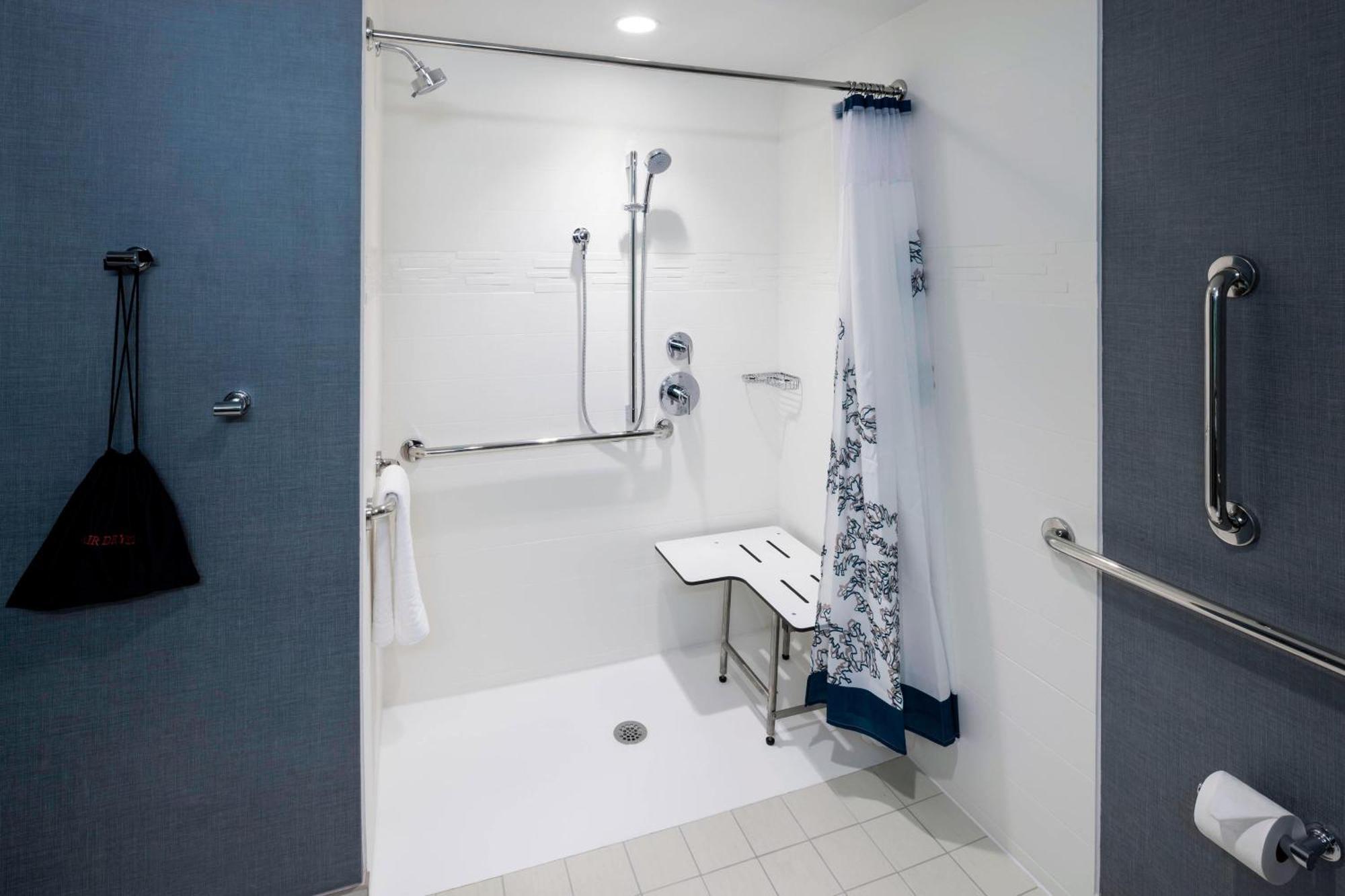 Residence Inn By Marriott Richmond Downtown Екстер'єр фото