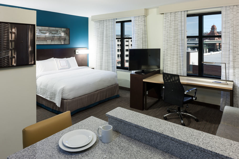 Residence Inn By Marriott Richmond Downtown Екстер'єр фото