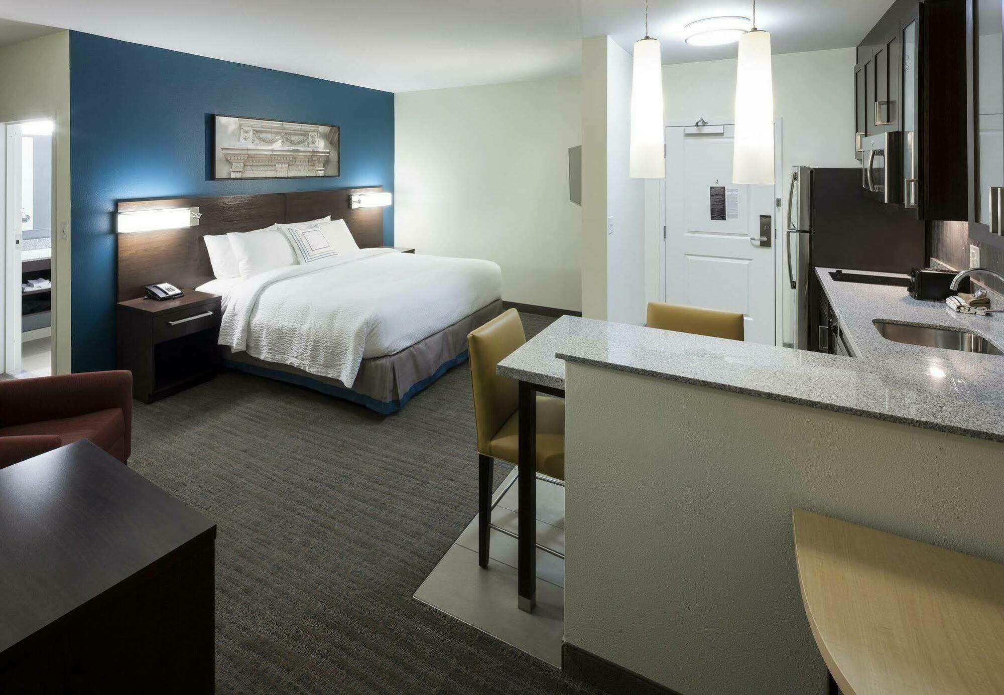 Residence Inn By Marriott Richmond Downtown Екстер'єр фото